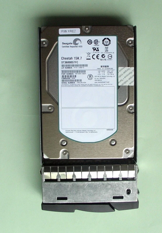 FESTPLATTE SEAGATE Cheetah 15K.7 ST3600057FC 15000RPM 16MB CACHE SAS 3.5'' Zoll