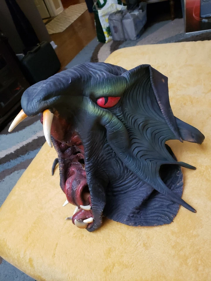 Halloween Mask Reptile Monster Vintage Paper Magic Group Creature Fangs Adult - Image 3 of 4