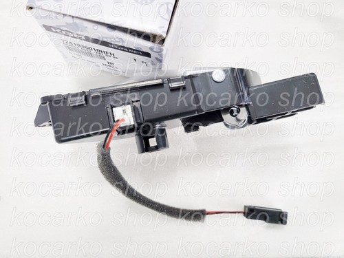 Manija de puerta interior delantera izquierda izquierda OEM Ssangyong KGM Rexton G4 2023+ 7241036010HFH - Imagen 4 de 5