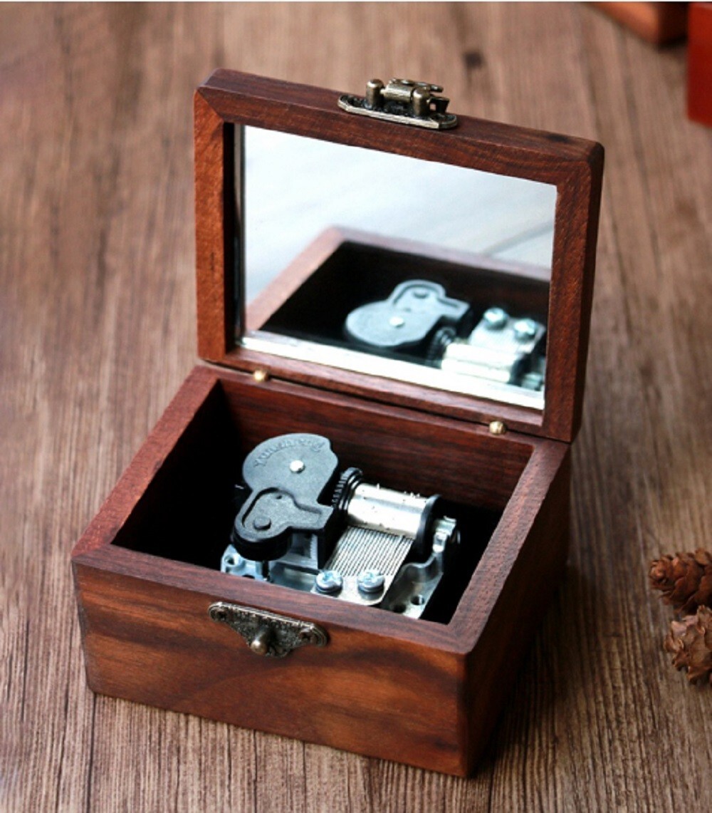 Large Size Vintage Square Wind Up Music Box : ♫ CLAIR DE LUNE