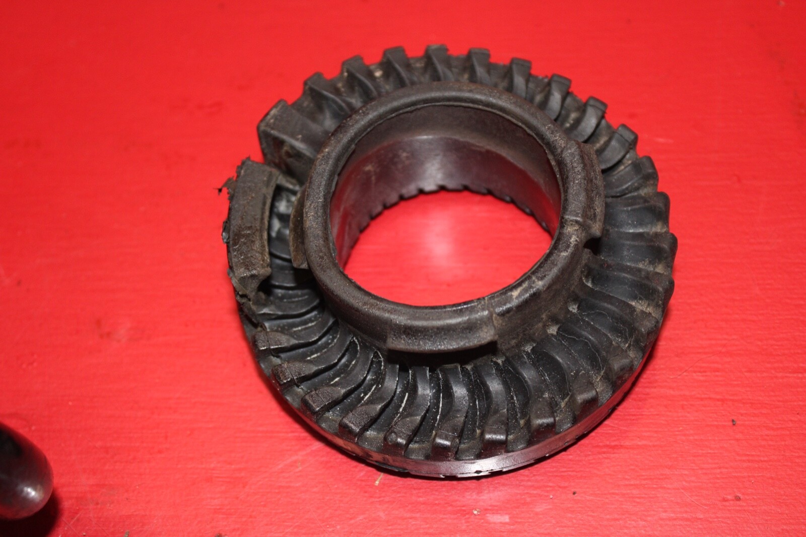 2014-2019 MASERATI GHIBLI M157 Q4 OEM RIGHT REAR SIDE SUSPENSION COIL SPRING