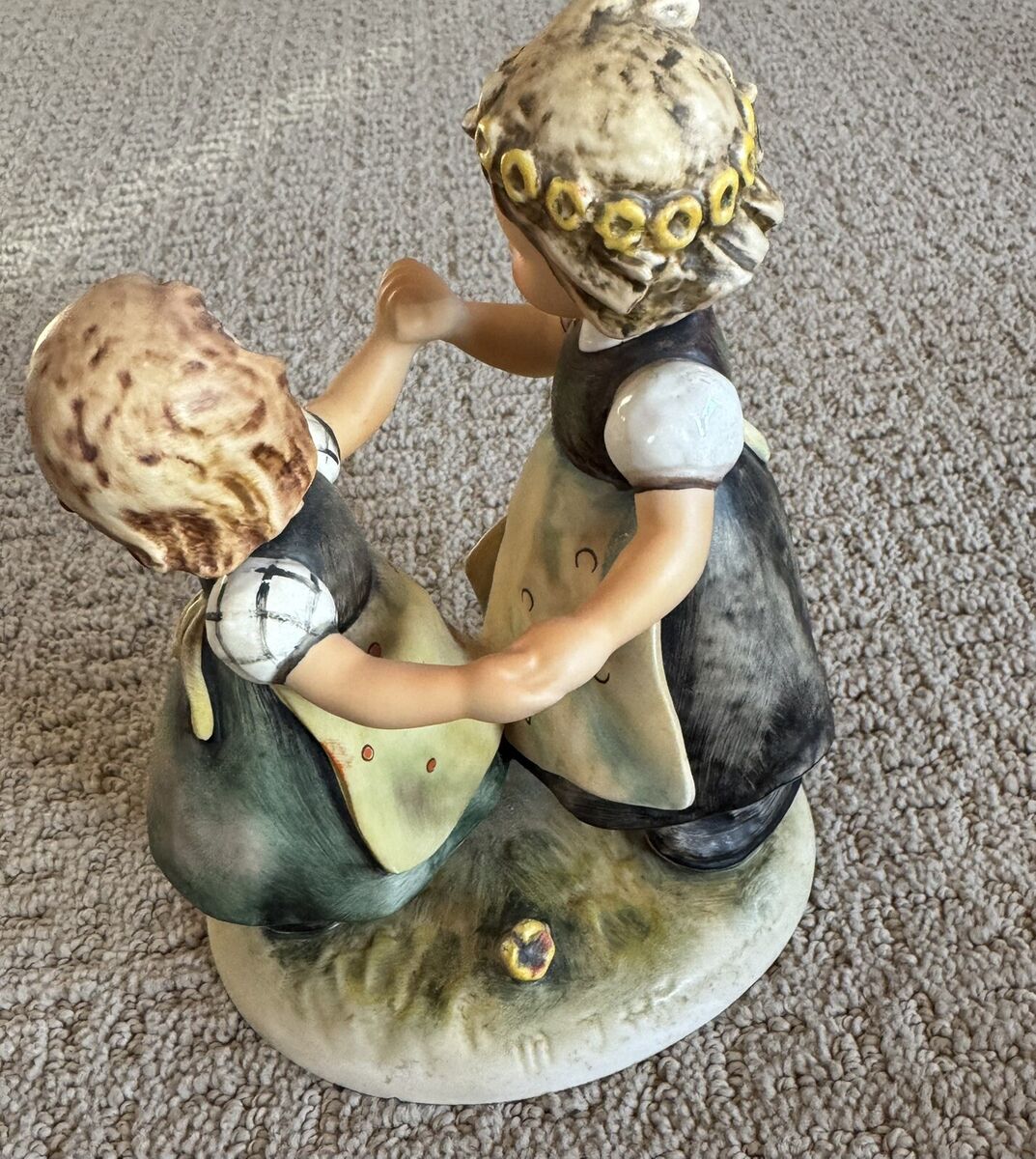 Vintage Goebel Hummel, “Spring Dance” 1963, 353 0, W Vintage Goebel Hummel, “Spring Dance” 1963, 353 0, W