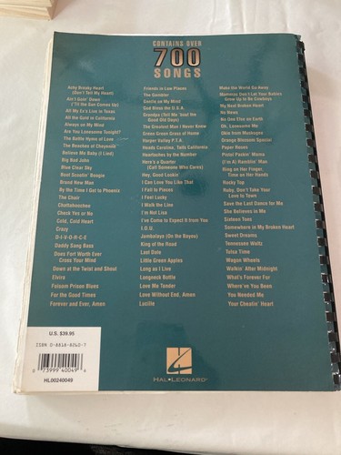 Hal Leonard Ultimate Country Fake Book C Instruments Piano Flute Vocal Guitar - Picture 6 of 24