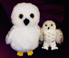 Lot Of 2 Harry Potter Hedwig Plush Owls - 14 8 - Wizarding World