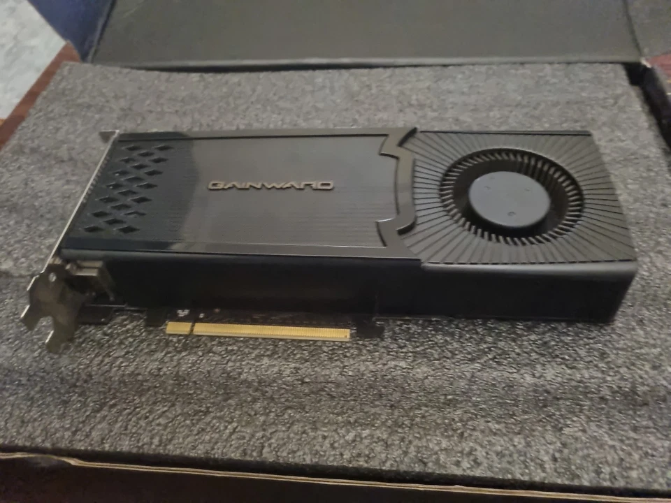 Gainward Phantom NVIDIA GeForce GTX 760 2GB Graphics Card - Image 3 of 4
