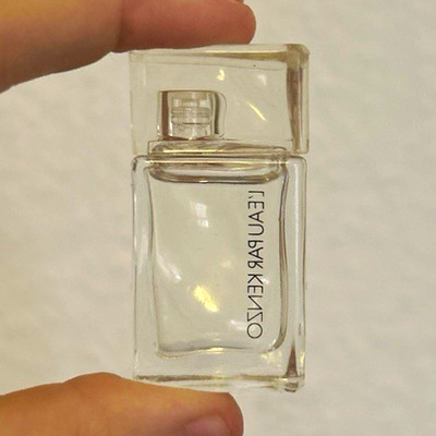 Kenzo L eau Parfum Miniatur Parfumflakon Einzelobjekt ab 1960