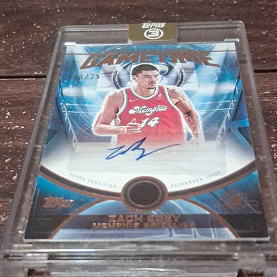 Topps 2025-26 Topps Three Game Time Graphs Zach Edey GT-ZE Bronze /25 Auto