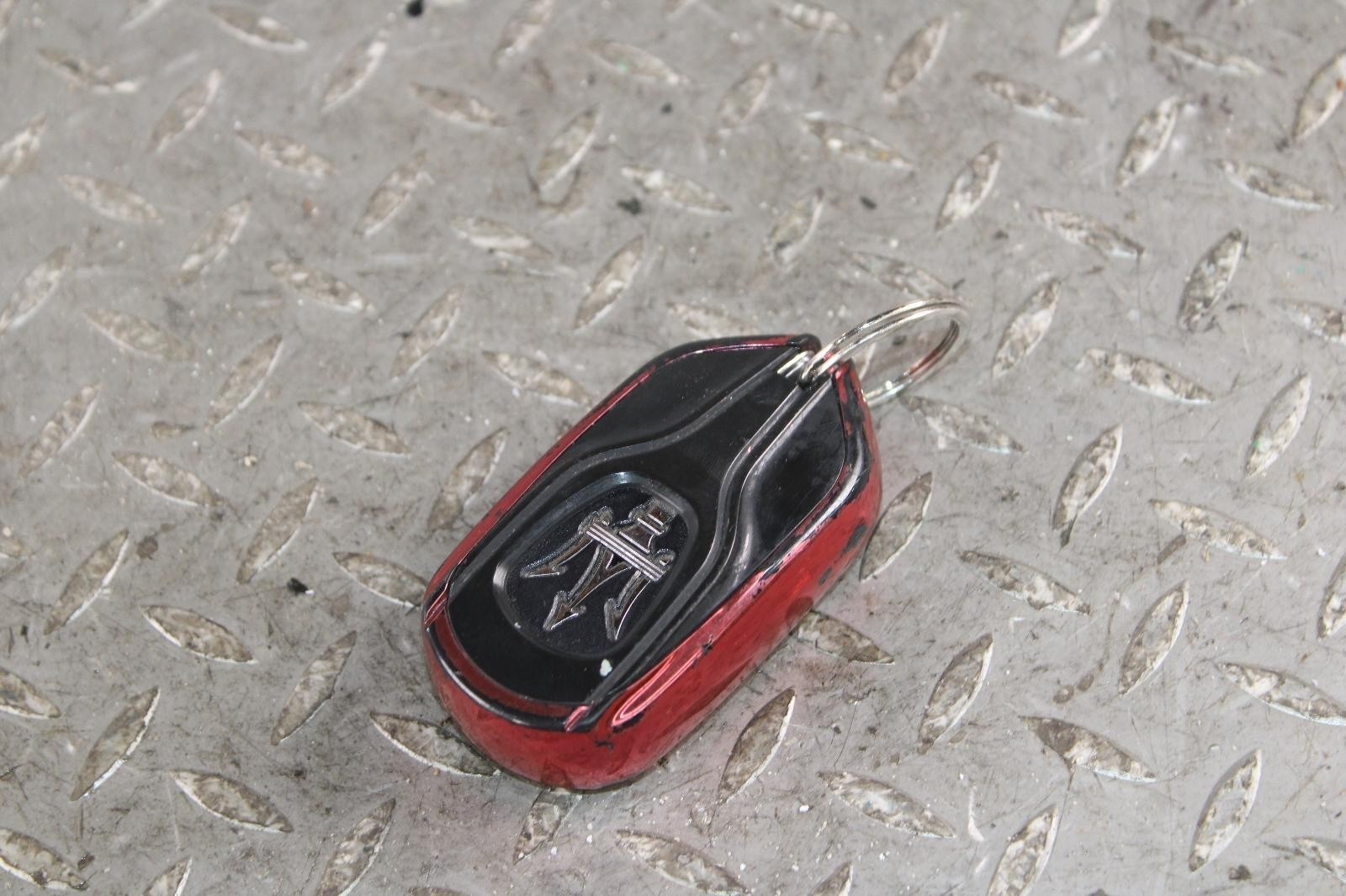 Maserati Ghibli 2014-2020 Key fob Red