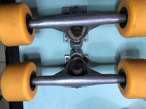 Pair of Randal R II 50 Degree 180mm Longboard Trucks & Retro 72mm Wheels
