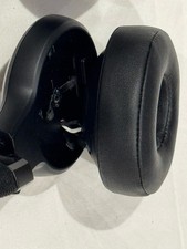 JBL Live 675NC Wireless On-Ear Headphones Adaptive Noise Cancelling by Harman