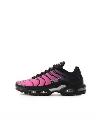 靴 Nike Air Max Plus Black Pink thermo NIKE Women's Air Max Plus IQ0280-010 Black Peony Metallic Silver