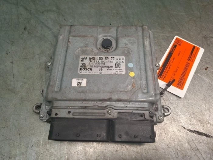 Centralina motore Mercedes-Benz Classe M W164 A6421505277 P2103256 - Immagine 2 di 3