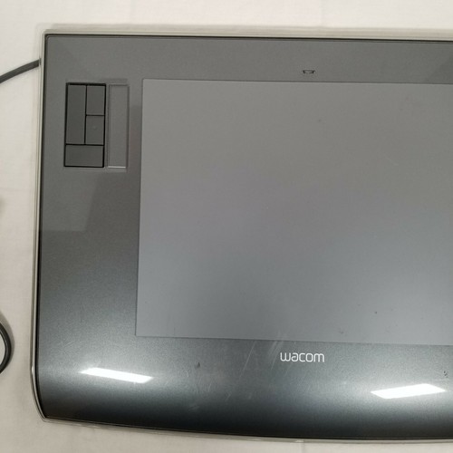 Wacom Intuos 3 PTZ-630 6"x8" USB Graphics Drawing Tablet - No Pen or Mouse - Photo 4/7