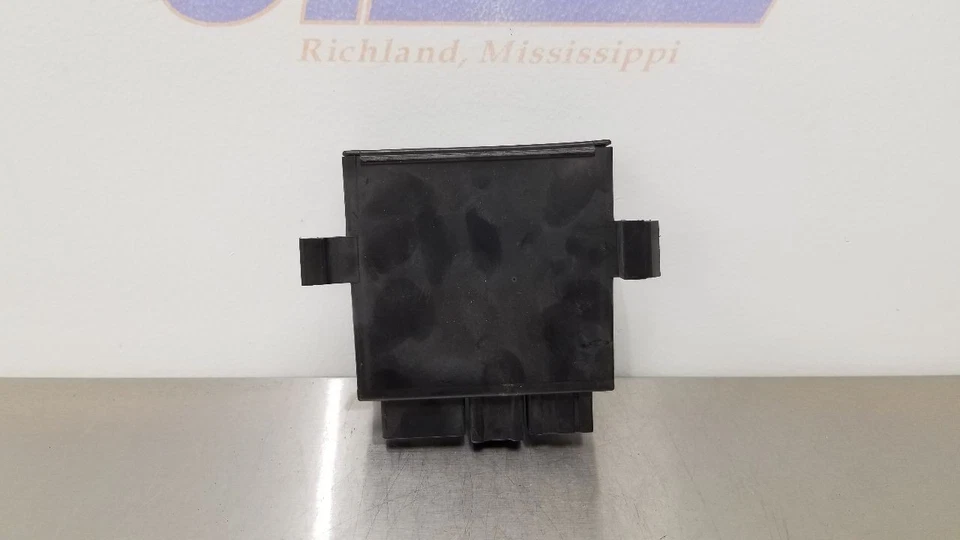 14 MÓDULO DE CONTROL DE PUERTA LEVADIZA ELÉCTRICA CADILLAC ESCALADE ESV 20935205 Foto 4 de 4