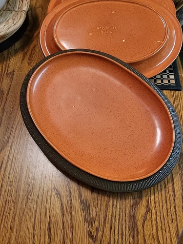 Red Wing USA Dinnerware Steak Platters X5 Stoneware Red W/Tan Trim