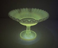 VTG FENTON Opalescent Hobnail Ruffled Edge Milk Glass Footed Candy Dish Glows 5