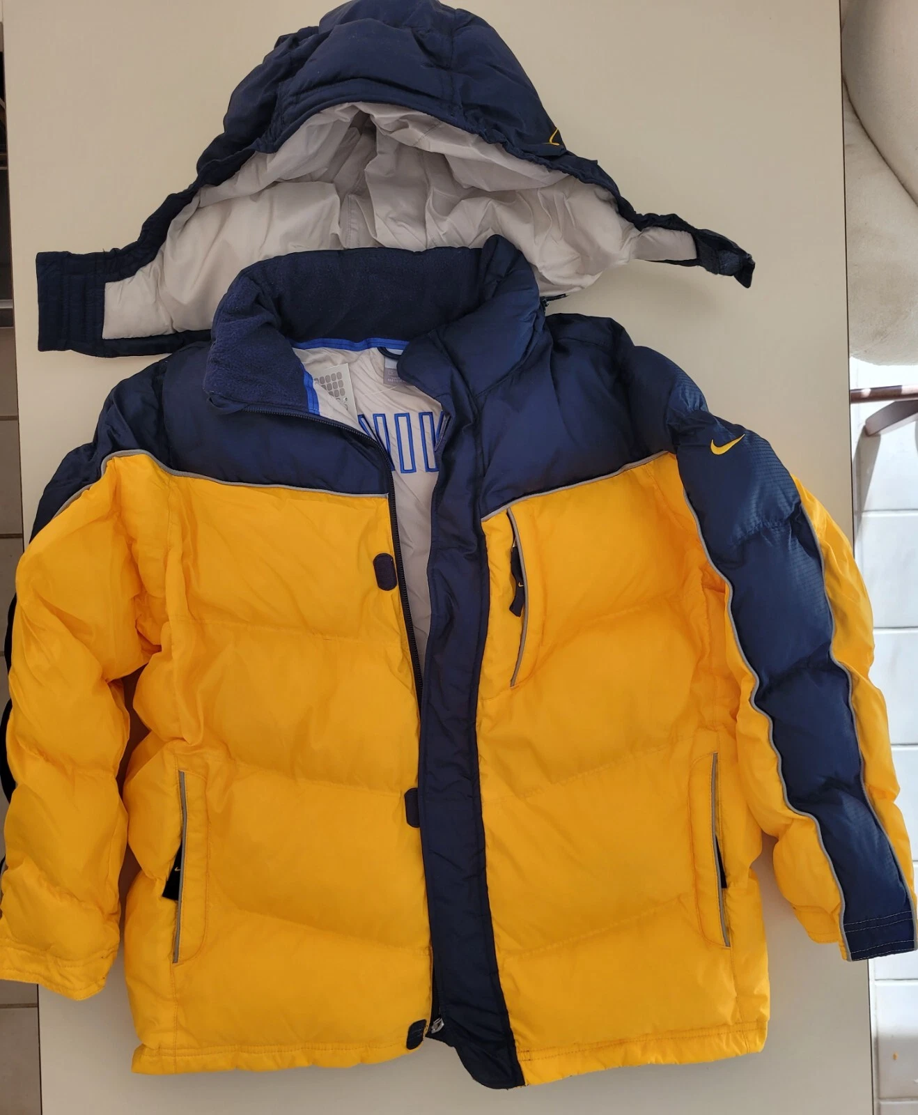 NIKE Stay Warm Puffer Jacket Coat Boys Kids M medium 8 10 12 Winter Snow Ski