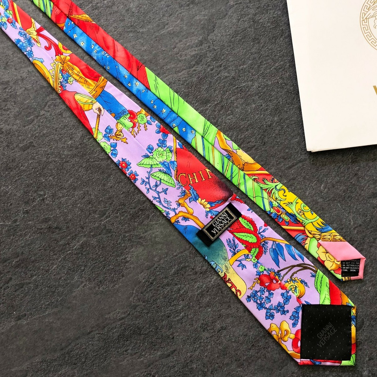 GIANNI VERSACE COUTURE silk tie Chinese Ornaments print purple