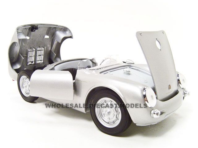 PORSCHE 550A SPYDER SILVER 1/18 DIECAST MODEL CAR BY MAISTO 31843