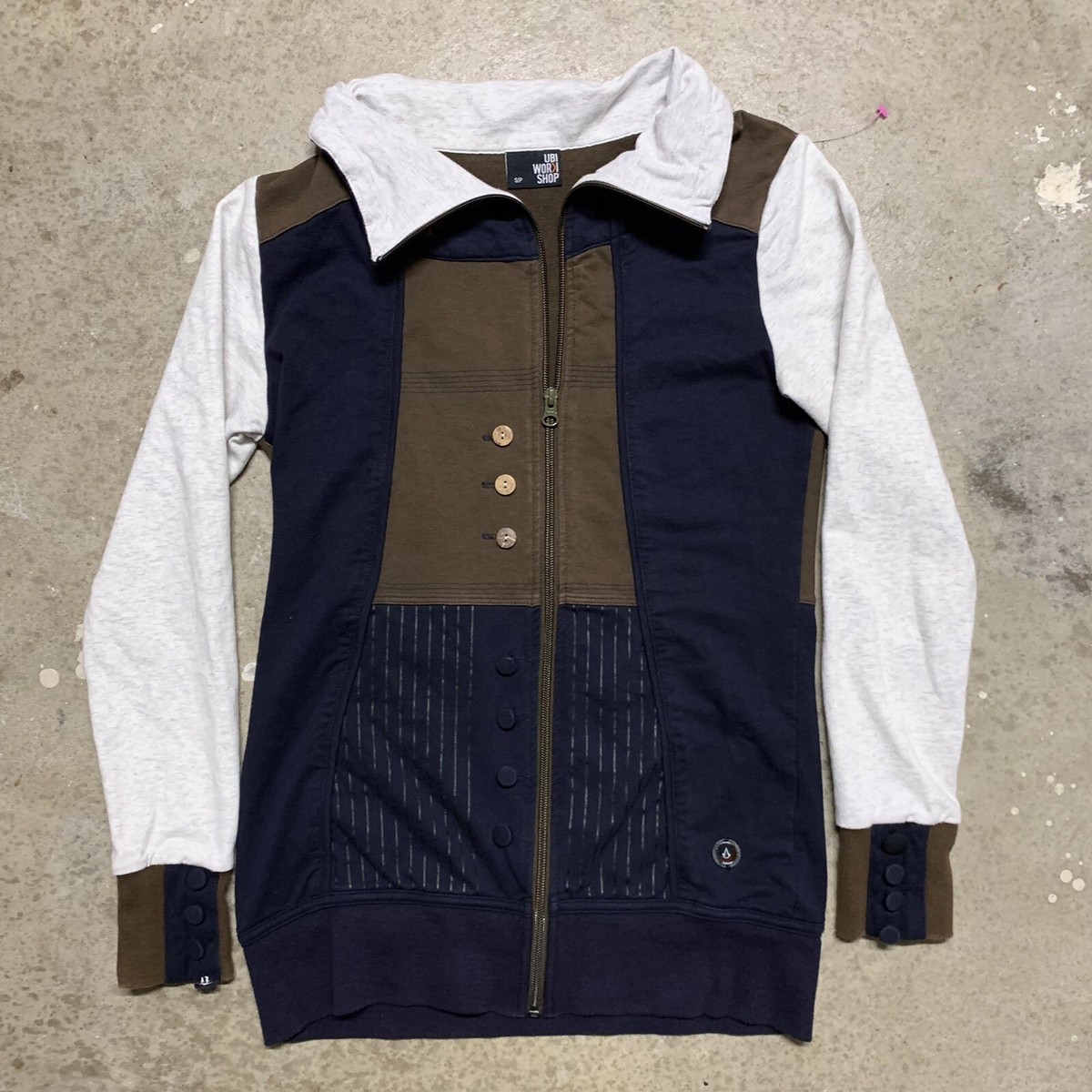 UBI Workshop Assassins Creed Jacket Unity Size Small | eBay