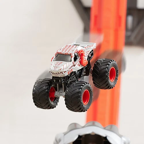 Monster Jam 1:64 Scale ThunderRoarus Playset - Picture 3 of 10