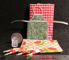 Apron Green Kitchen 1/2 Gallon Water Watermelon Cloth 1:12 Mini Creative 8481