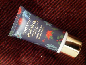 Taylor & Finch Nourishing Winterberry  Hand Cream Made in Australia 1.69  fl oz