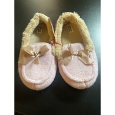 NWT Deluxe by Dearfoams girl's pink fur lined memory foam slippers size 2/3