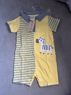 First Impression Baby Jungen Zebra Baumwolle Sonnenanzug, Sonnengelb, 6-9M