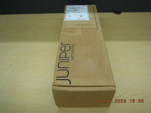 New Sealed Juniper QFXC01-PWRACI-650A - AC Power Supply for QFX3600 * 740-032091 - Picture 5 of 7