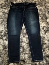 Signature by Levi Gold Label Womens Totally Shaping Pull-on Skinny Size 20