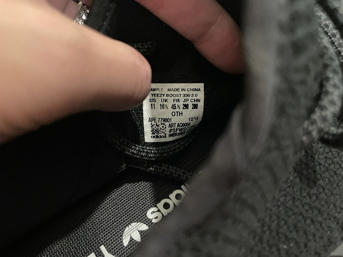 Adidas Yeezy 350 2.0 V2 Black SAMPLE Size 11 *VERY RARE* 700 450