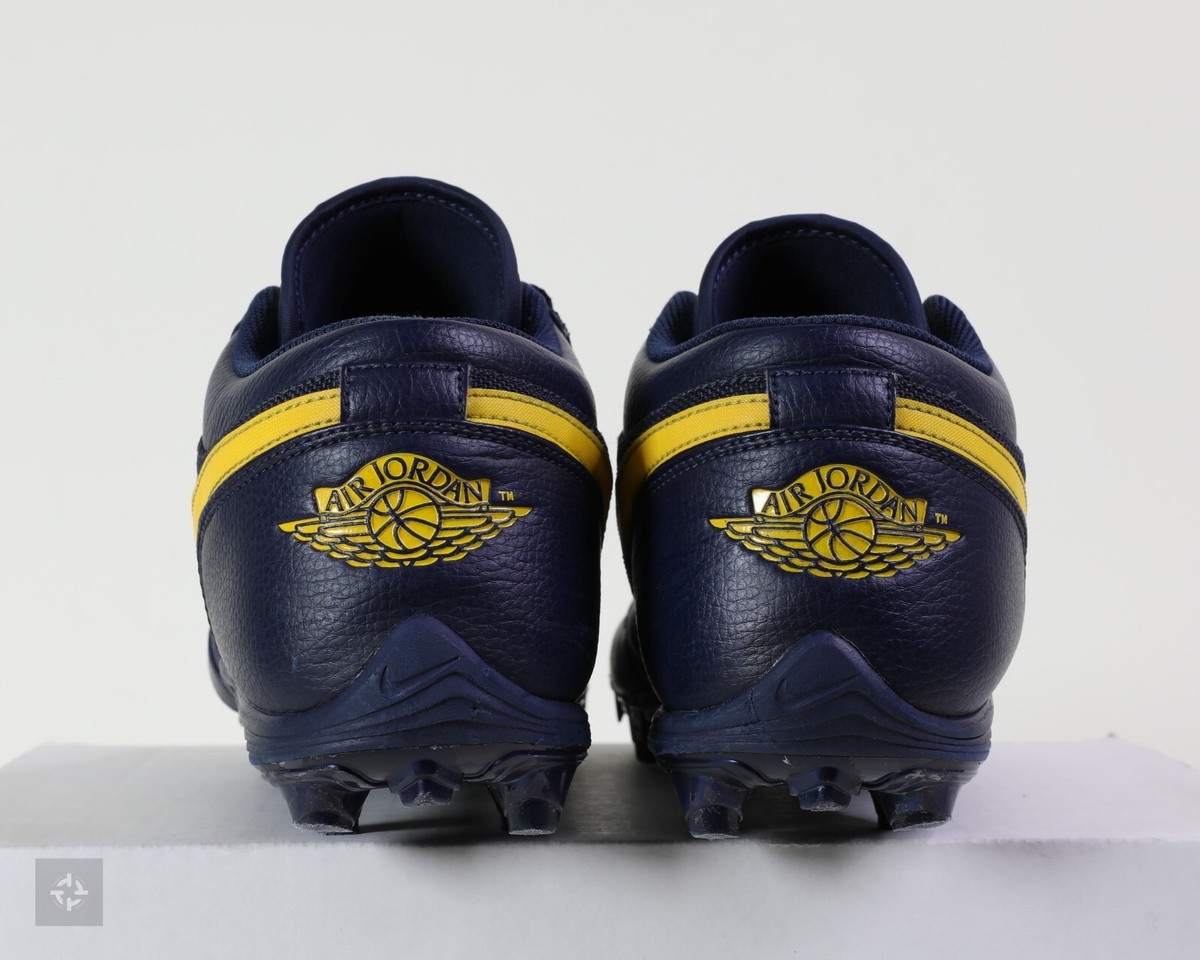 Michigan Wolverines Jordan Brand Michigan Jordan 11 Cleats Nike