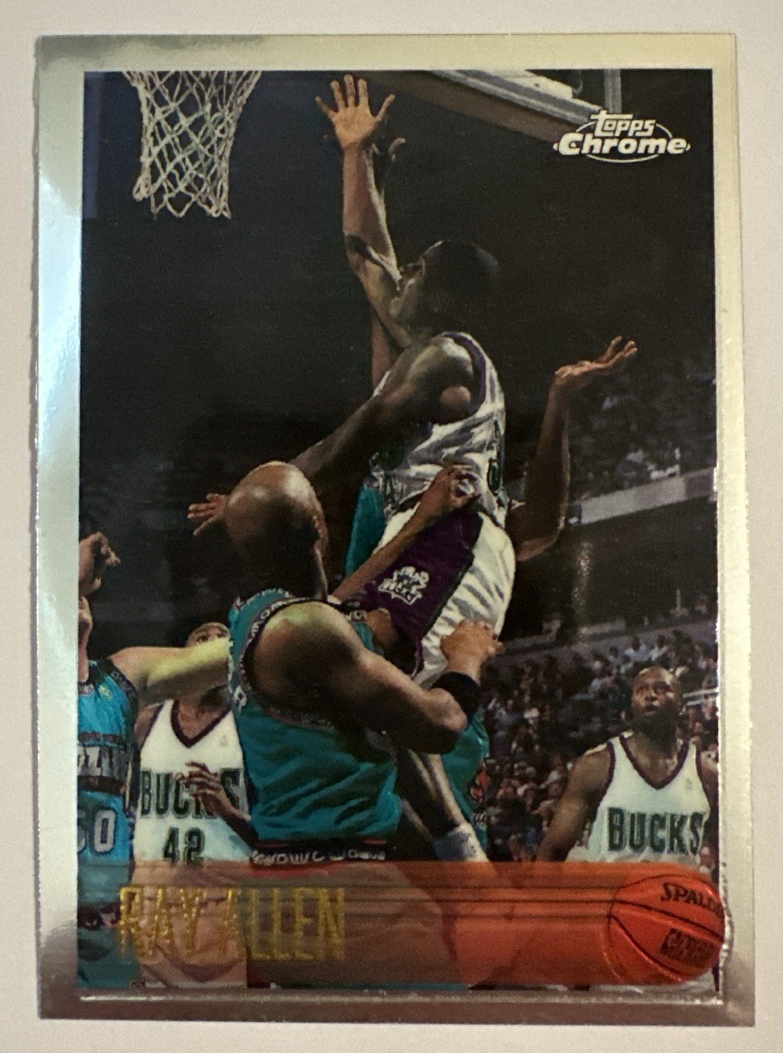 1996-97 Topps Chrome - Ray Allen #217 (RC)