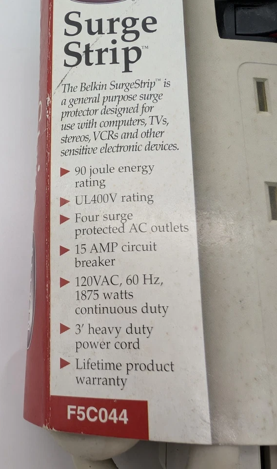 New! Belkin 3FT Cord 90 Joules 4-Outlet Surge Protector Power Strip 120v F5C044 - Image 2 of 4