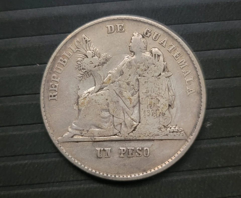 Guatemala 1873 Un Peso Silver Coin ➕️ VF + VERY LOW MINTAGE 78,K 🇬🇹 ✅️ 1 PESO - Image 3 of 3