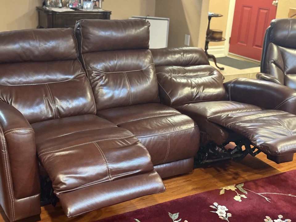 Sofá reclinable con soporte lumbar y reposacabezas decoloración menor VER DESCRIPCIÓN Foto 4 de 4