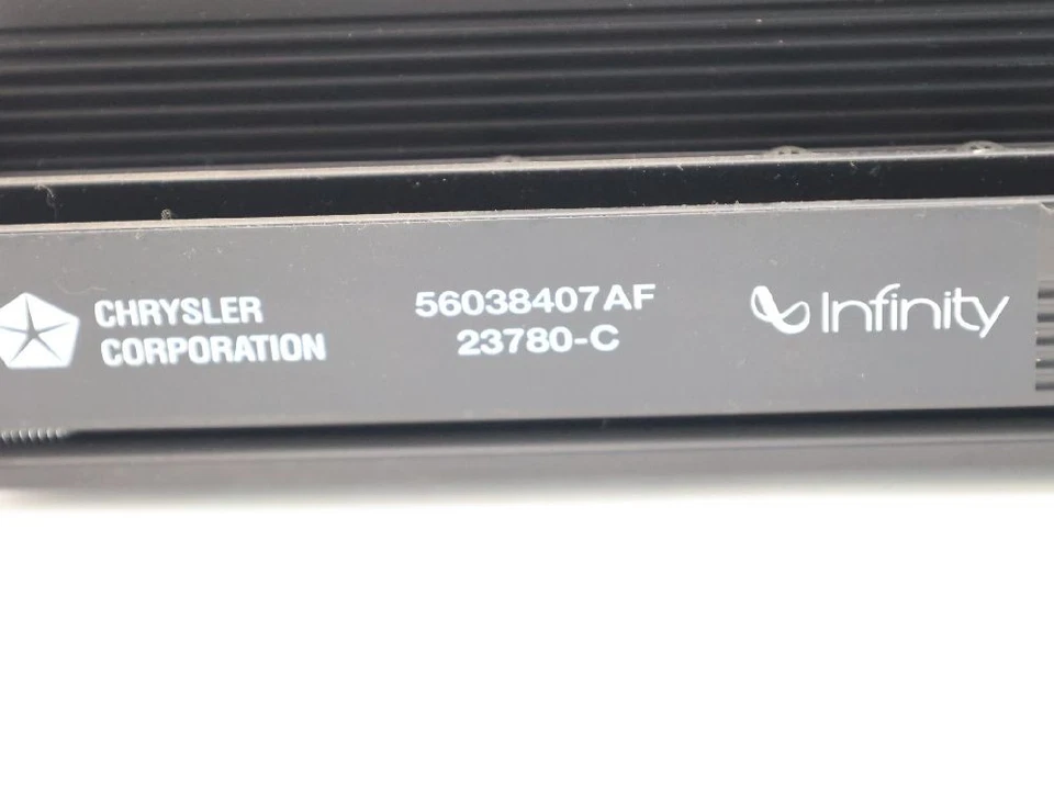 amplificadores de radio Jeep GRAND CHEROKEE 2 WJ 86827 - Image 2 of 4