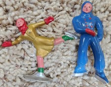 Vintage 1950's Cast Lead Gold/Blue Skaters Figurine Pair 1 - Barclay 