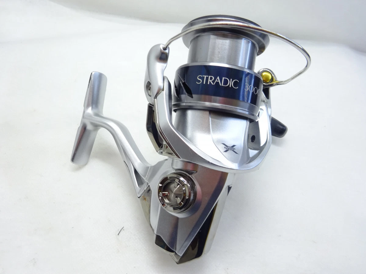 SHIMANO STRADIC 3000XGM スピニングリール s-l1200.webp