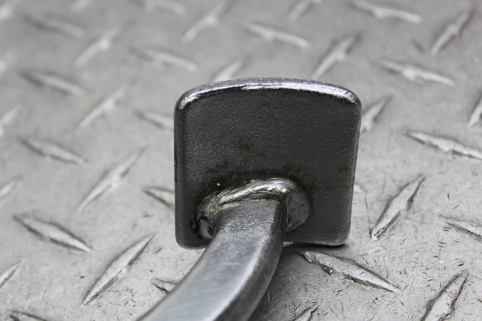 Honda V45 Magna VF750C 1982 pedal de freno con sensor 46500-MB1-000 Foto 3 de 4