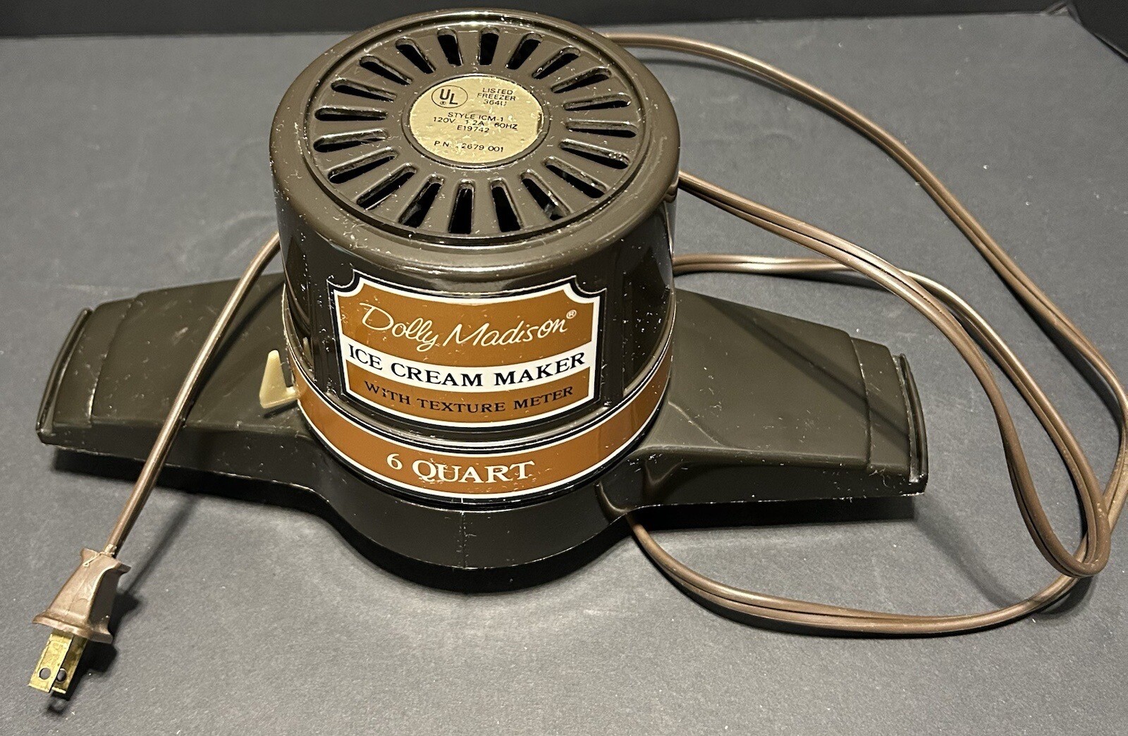 Vintage Dolly Madison Electric Ice Cream Maker Style 6 Quart Wood