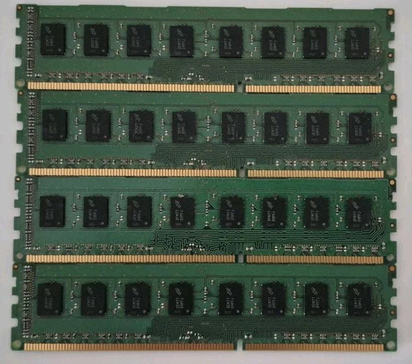 Micron MT16JTF51264AZ-1G6M1 4×4GB (16GB Kit) DDR3-1600MHz PC3-12800U 2Rx8 Non-EC - Image 2 of 2