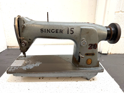 SINGER 331K4   SET UP FOR  DARNING MENDING  HEAD ONLY  INDUSTRIAL SEWING MACHINE