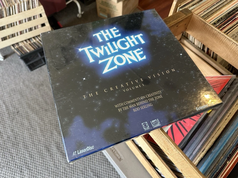 SEALED The Twilight Zone - The Creative Vision lot Volume 1&2 Box Set LaserDisc - Image 2 of 4