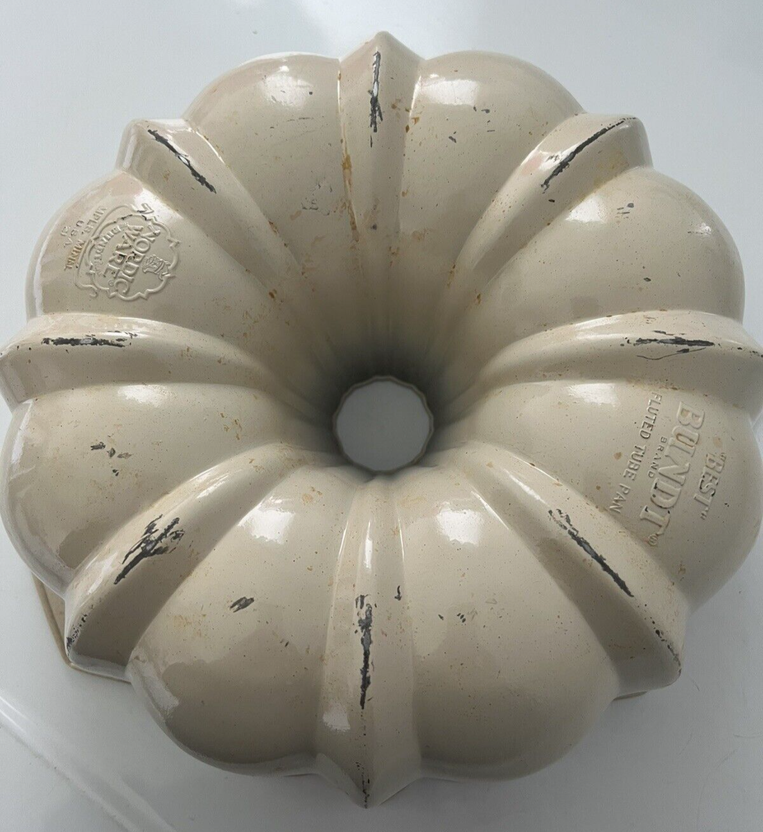 Vintage Bundt Tube Pan Vintage Decorative Aluminum Fluted Bundt