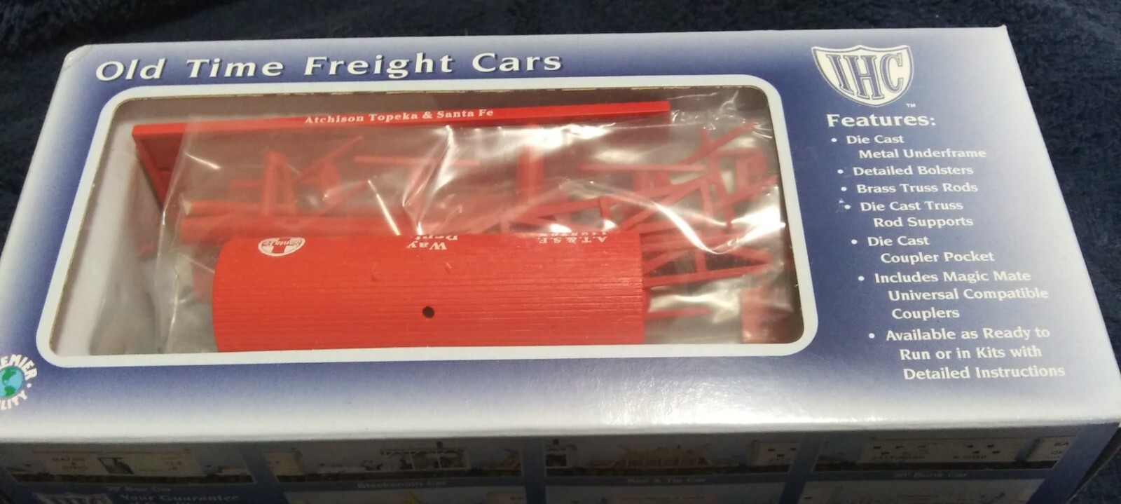 IHC HO SCALE OLD TIME FREIGHT CARS WOODEN TANK CAR KIT MODEL TRAIN A.T