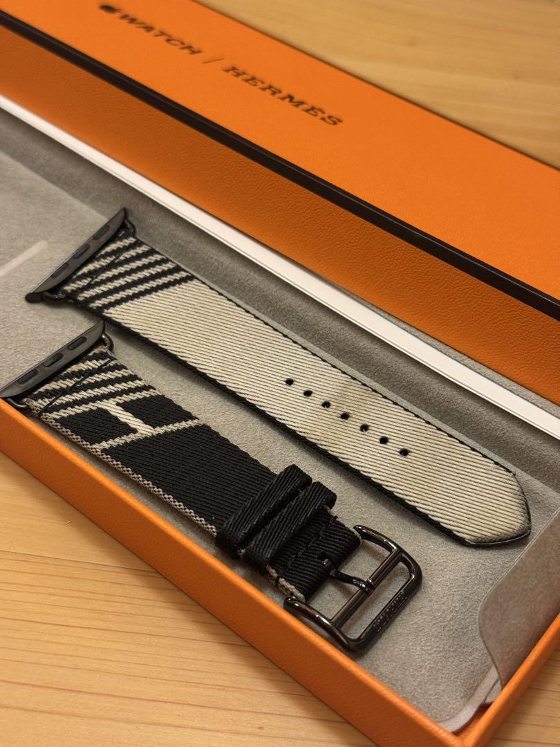 HERMES Apple Watch Jumping Single Tour Nylon Strap Black Gris 