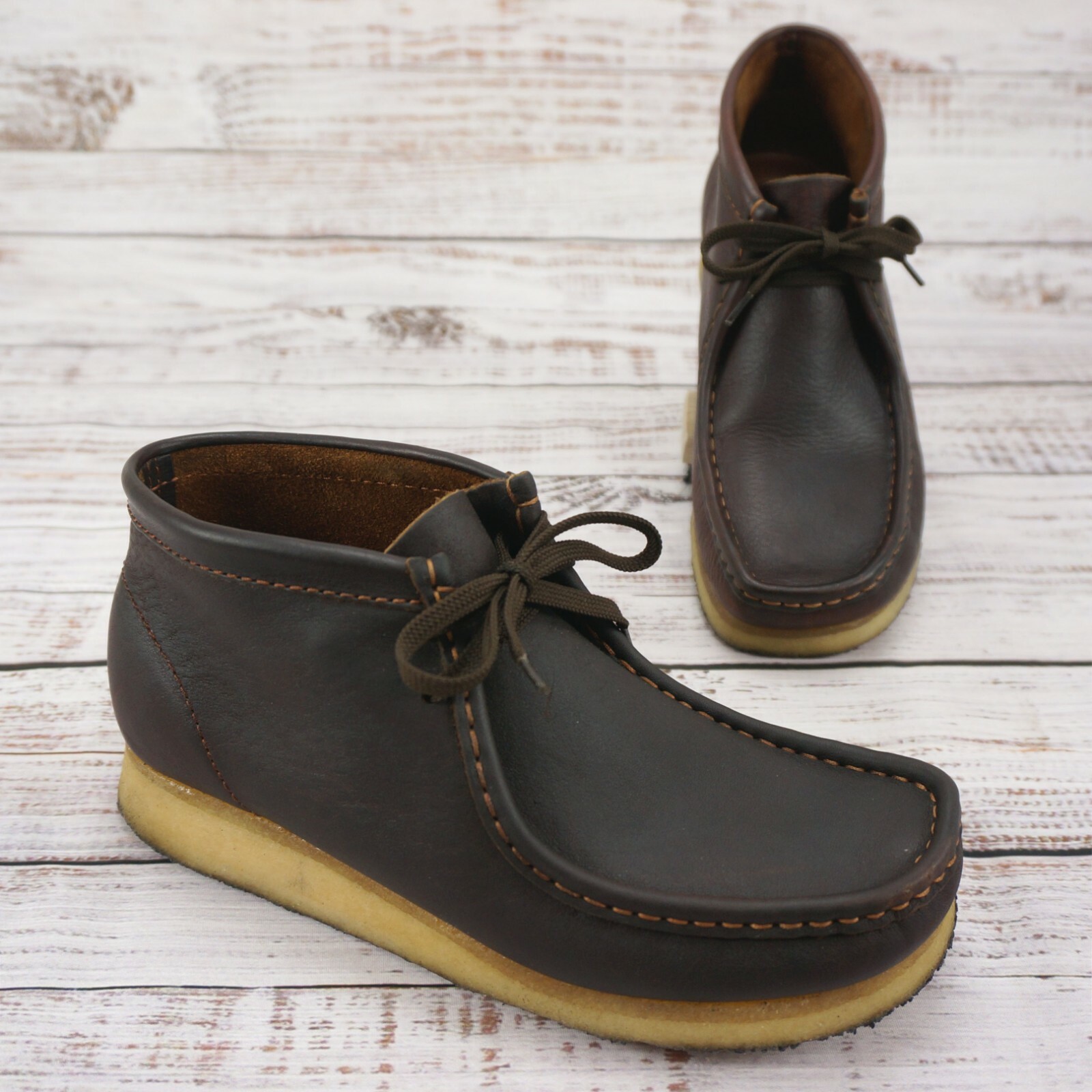 clarks wallabees beeswax boot