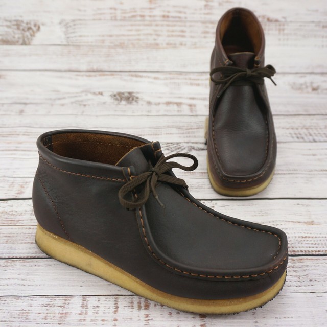 clarks wallabees beeswax